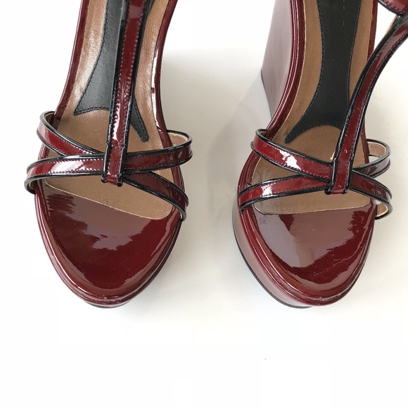 Marni Black Burgundy Patent Leather Wedge Heels - Picture 3 of 7